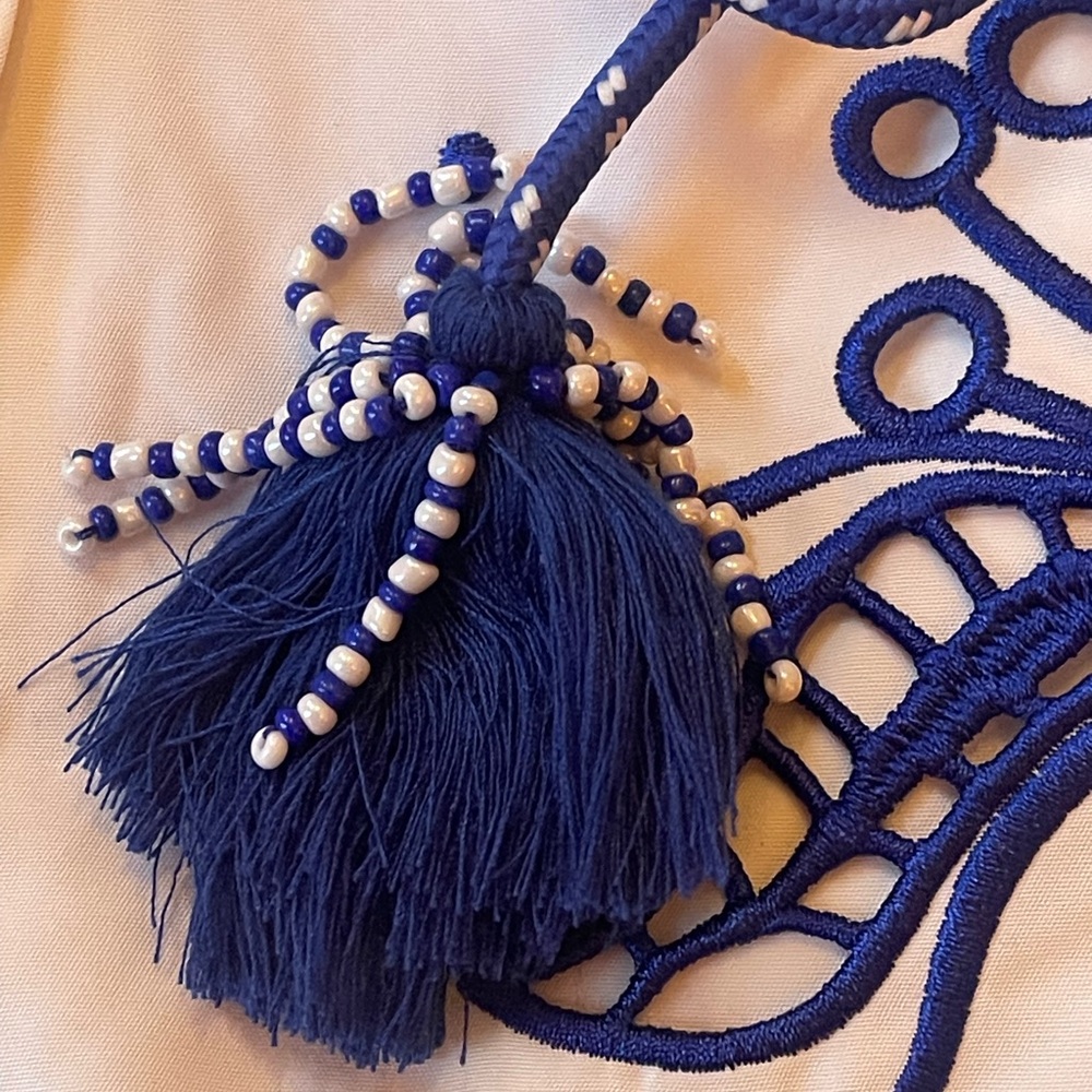 Farm Rio Artisanal Embroidered Resortwear/Beach Shorts Blue White XS Tassel Tie - Picture 5 of 16